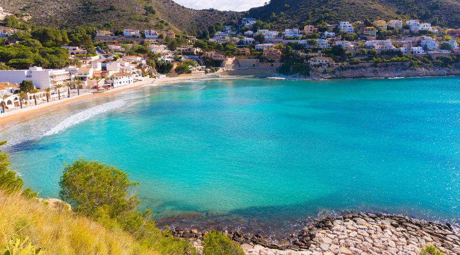 Acheter avec des agents immobiliers locaux à Moraira